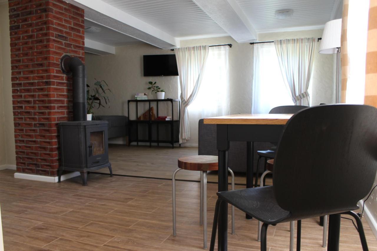 Mono House Apartment Rusne Ngoại thất bức ảnh