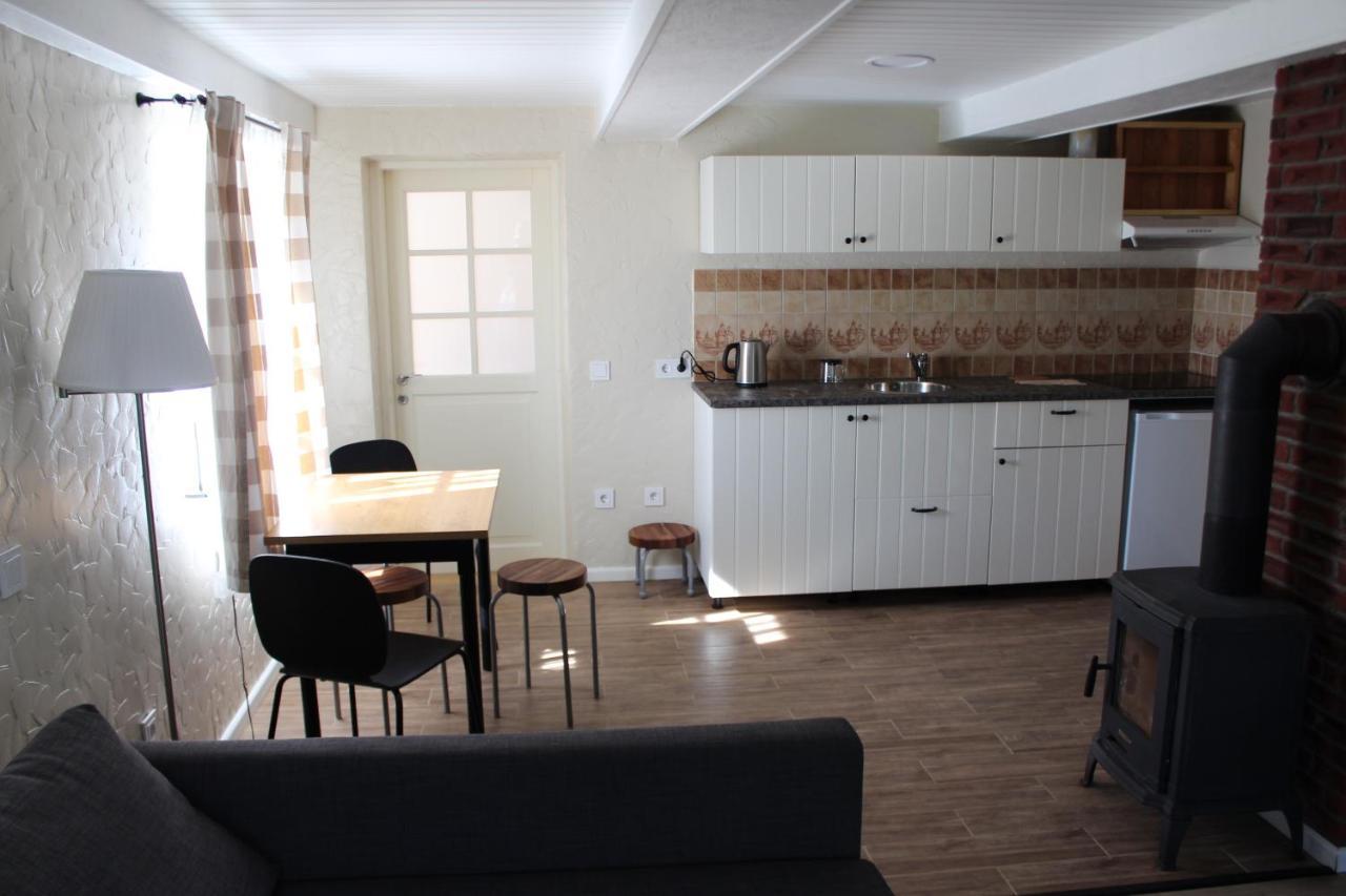 Mono House Apartment Rusne Ngoại thất bức ảnh
