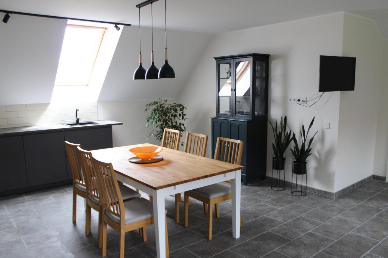 Mono House Apartment Rusne Ngoại thất bức ảnh