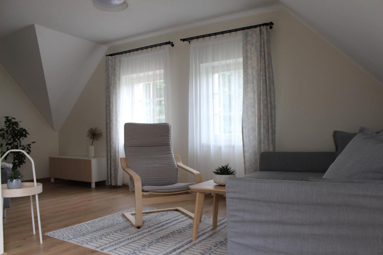 Mono House Apartment Rusne Ngoại thất bức ảnh