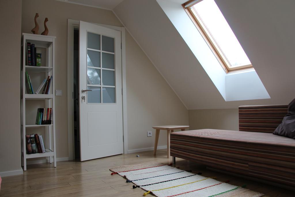Mono House Apartment Rusne Ngoại thất bức ảnh